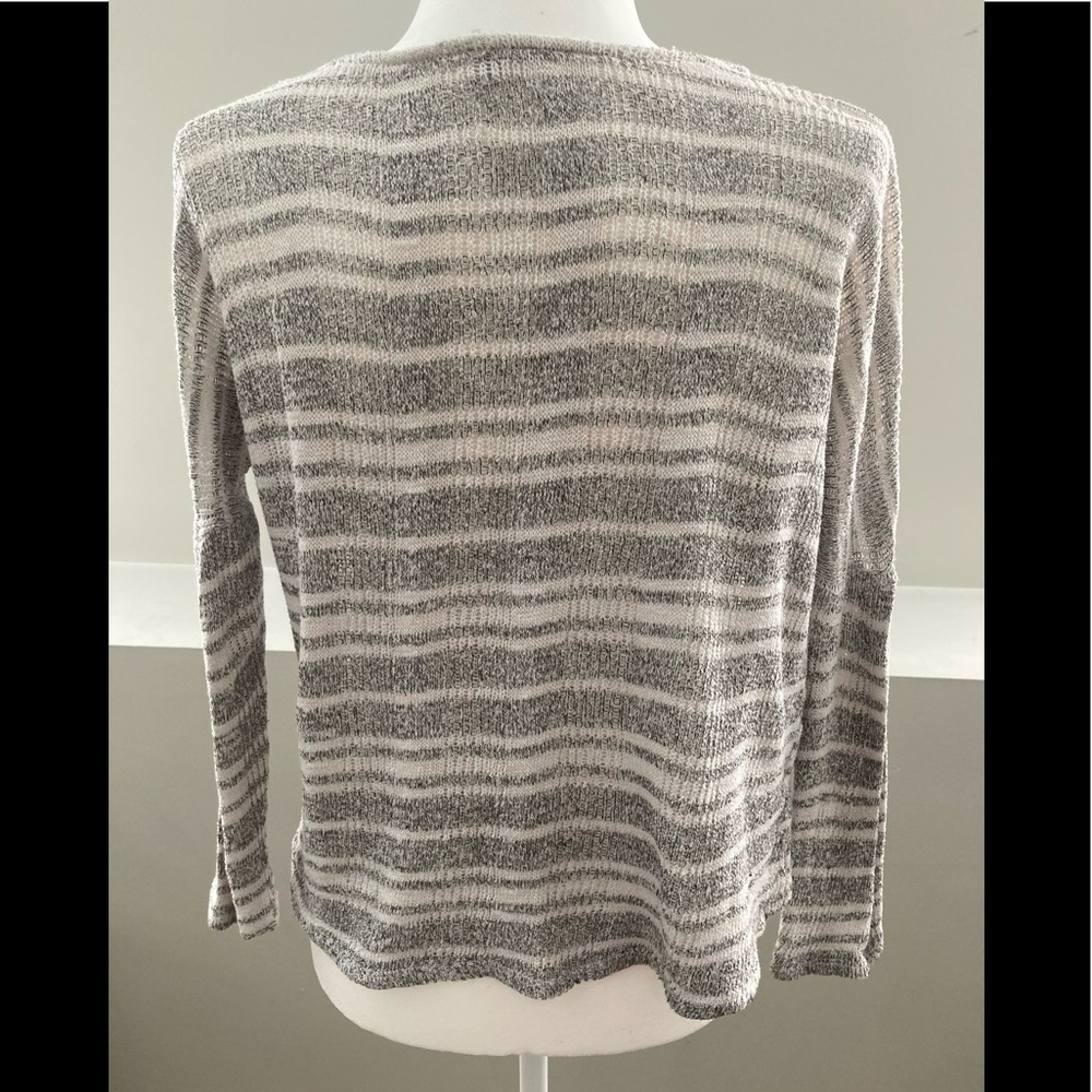 Charlotte Russe long sleeve knit sweater - Picture 4 of 5